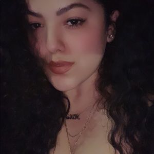 Meet your Posher, Kika